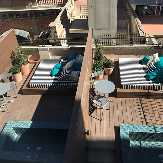 HOTEL-PRAKTIK-ESSENS-BARCELONA-HABITACION-PREMIUM-TERRAZA